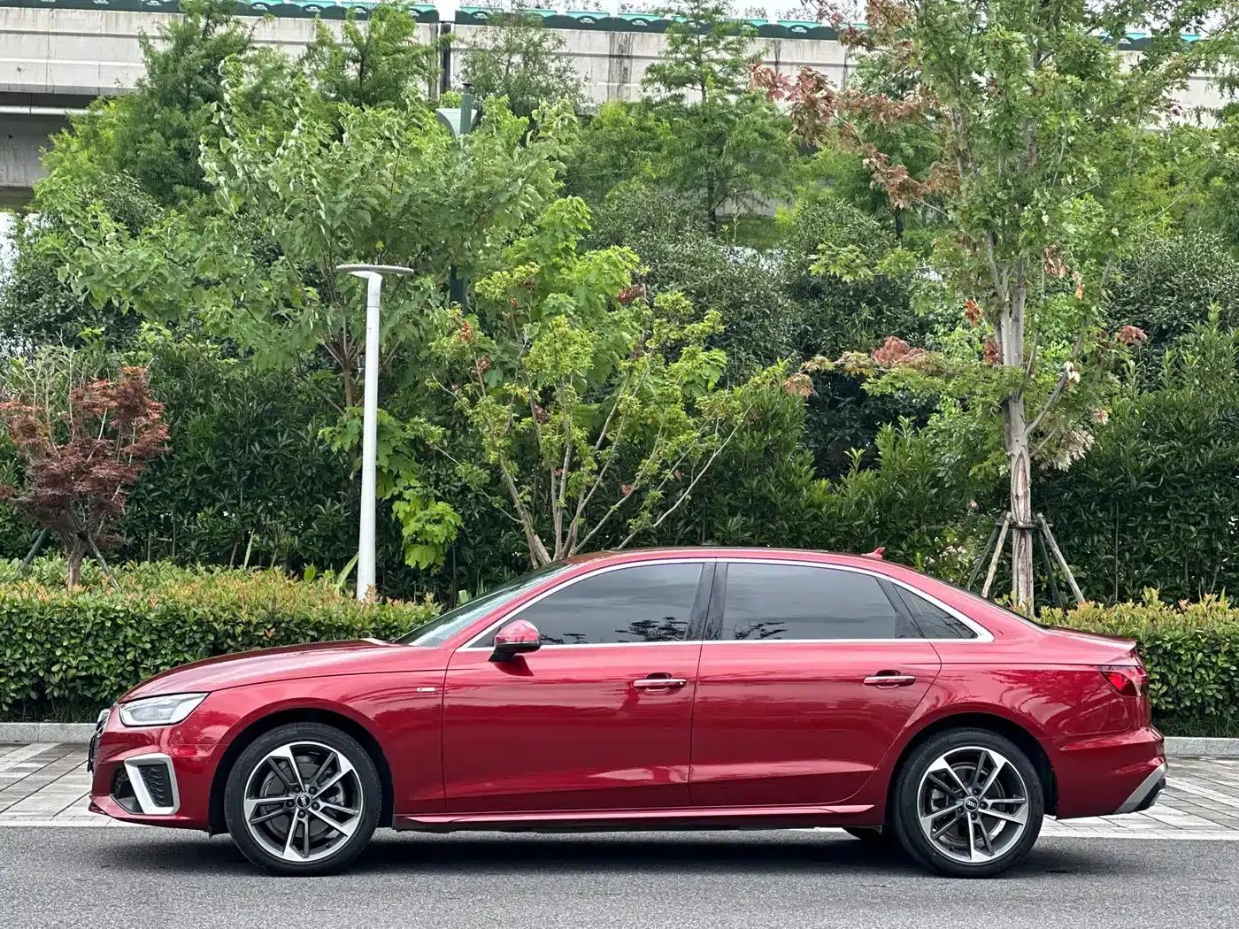 Audi A4L 2022 40 TFSI Fashion Dynamic Edition — миниатюра 7