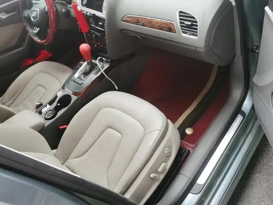 Audi A4L 2011 2.0 TFSI Standard Edition — миниатюра 8