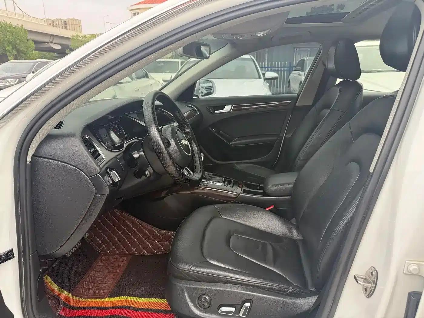 Audi A4L 2013 35 TFSI Automatic Comfort — миниатюра 4