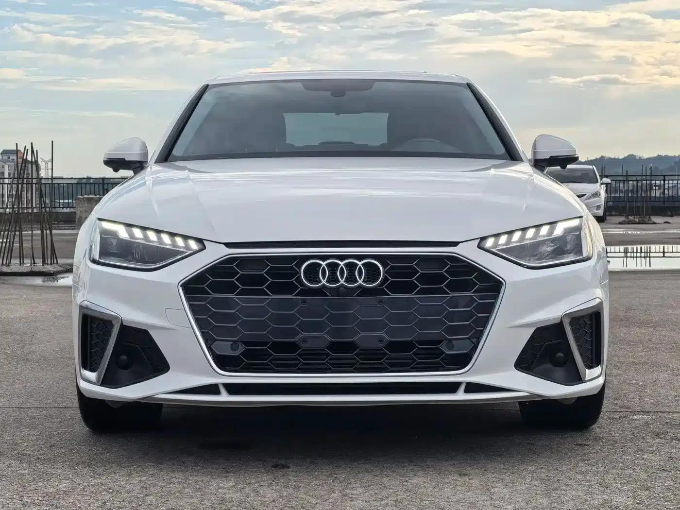 Audi A4L 2020 40 TFSI Luxury Dynamic — миниатюра 2