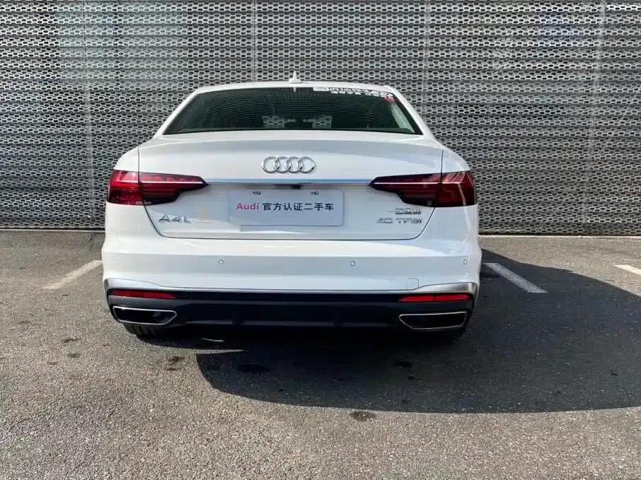 Audi A4L 2022 40 TFSI Fashion Dynamic Edition — миниатюра 5