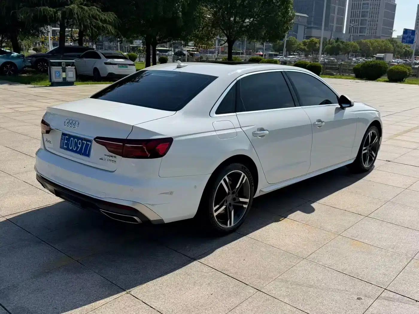 Audi A4L 2020 40 TFSI Fashion Dynamic Edition — миниатюра 9