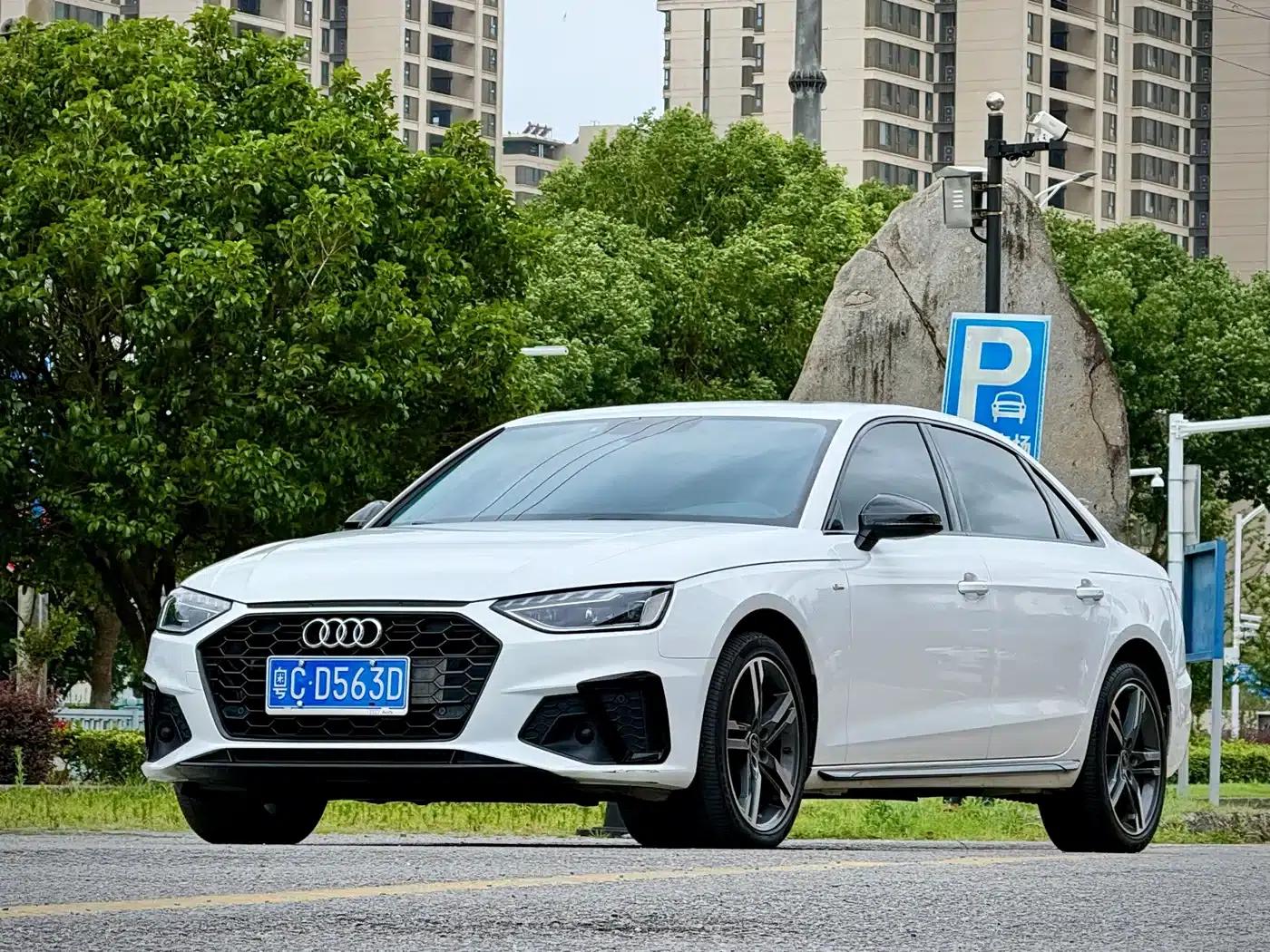 Audi A4L 2022 40 TFSI Luxury Dynamic — миниатюра 2