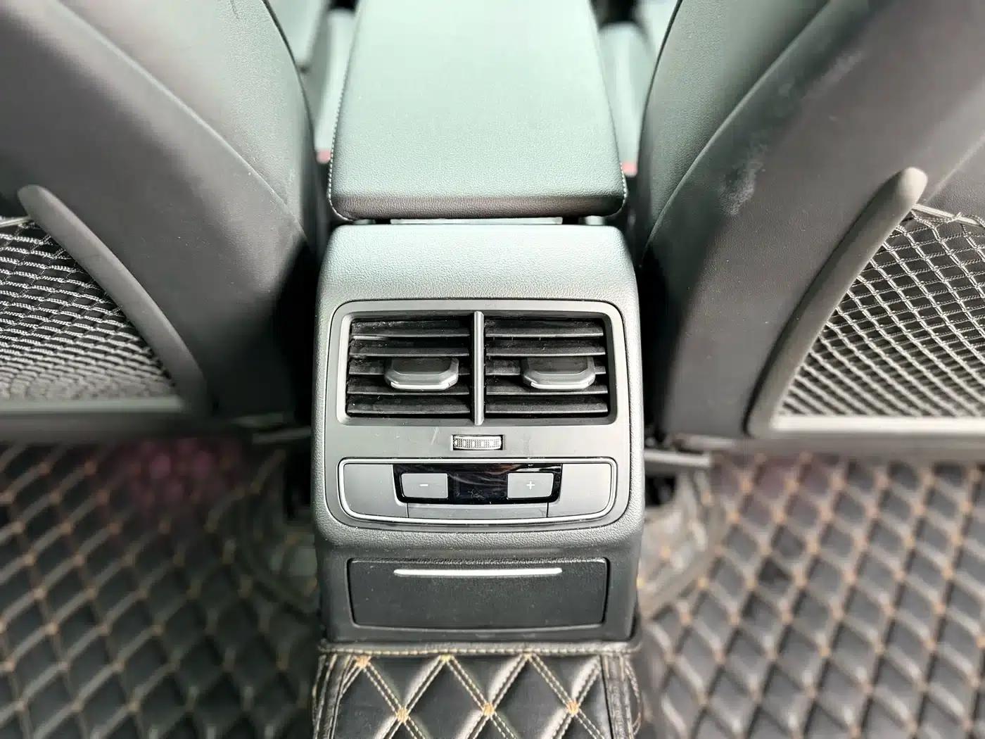 Audi A4L 2022 40 TFSI Luxury Dynamic — миниатюра 23