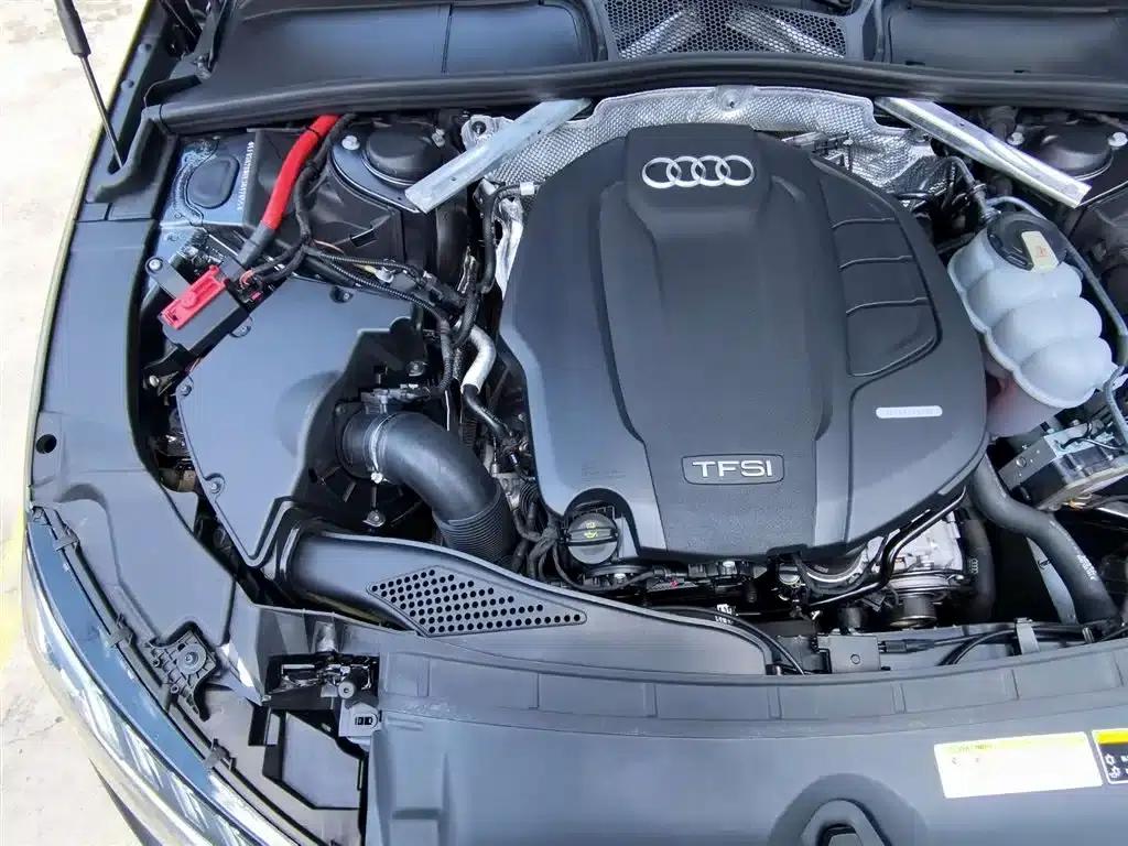 Audi A4L 2020 40 TFSI Fashion Dynamic Edition — миниатюра 10