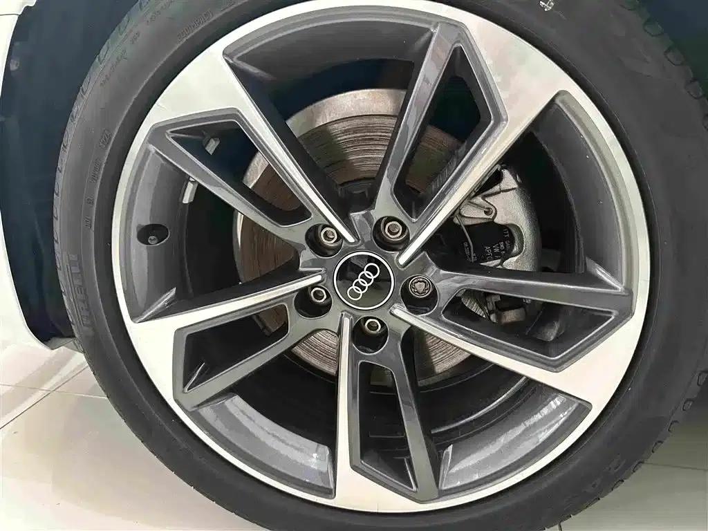 Audi A4L 2024 40 TFSI Fashion Dynamic Edition — миниатюра 4