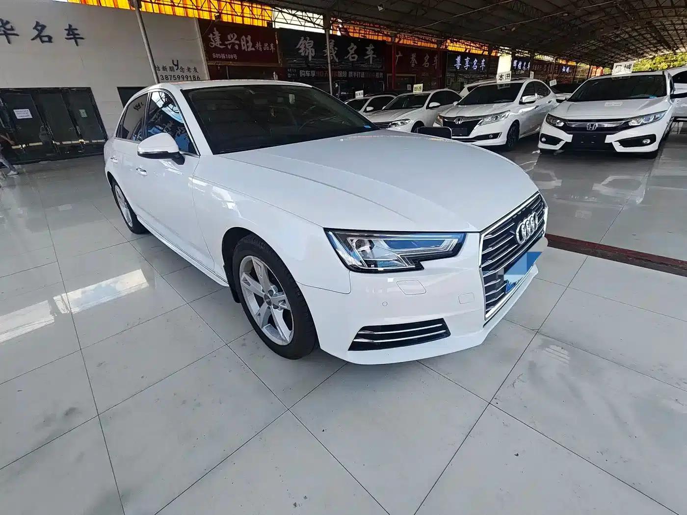 Audi A4L 2017 Plus 40 TFSI Fashion Edition — миниатюра 1