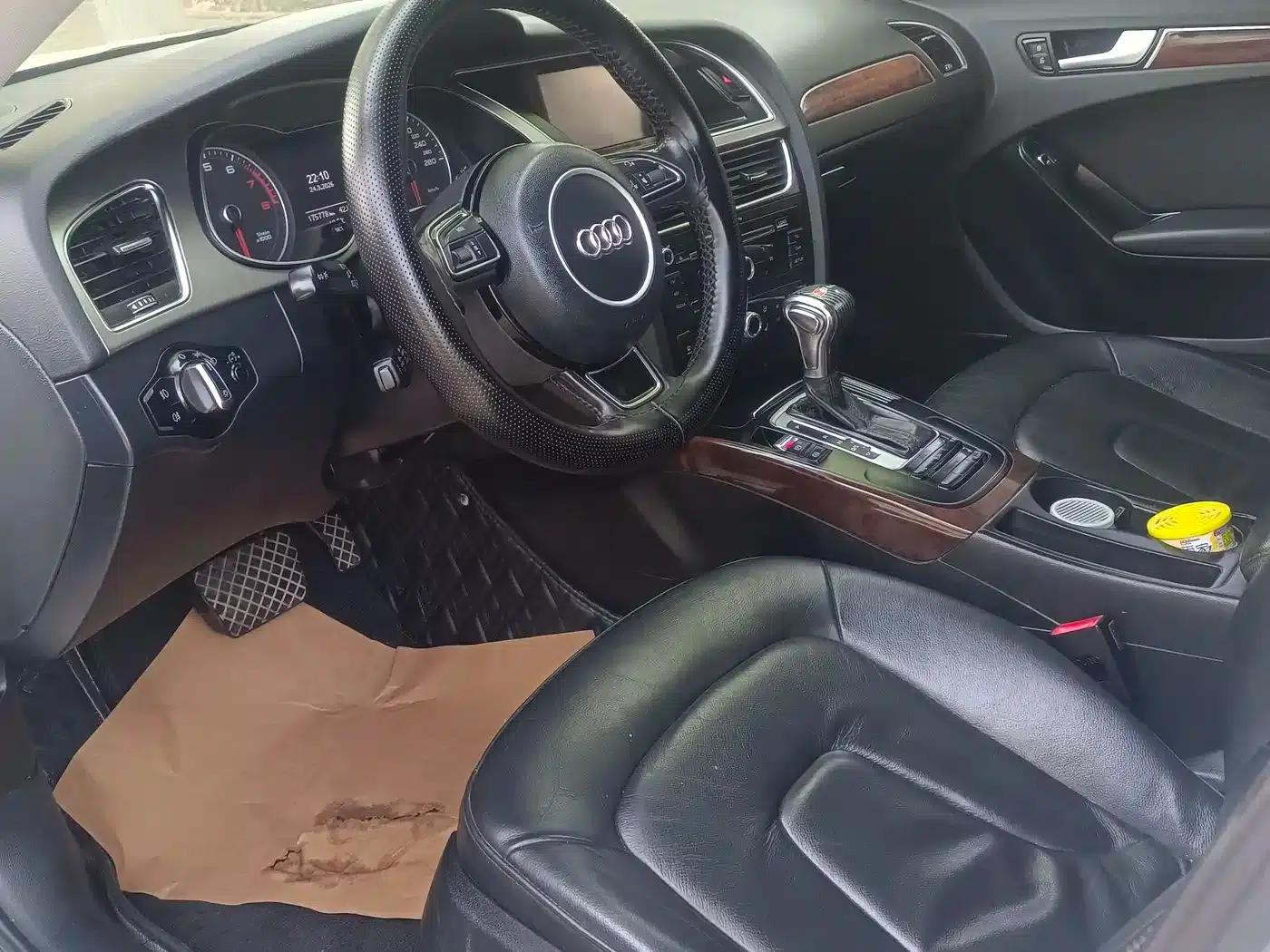 Audi A4L 2013 35 TFSI Automatic Comfort — миниатюра 3