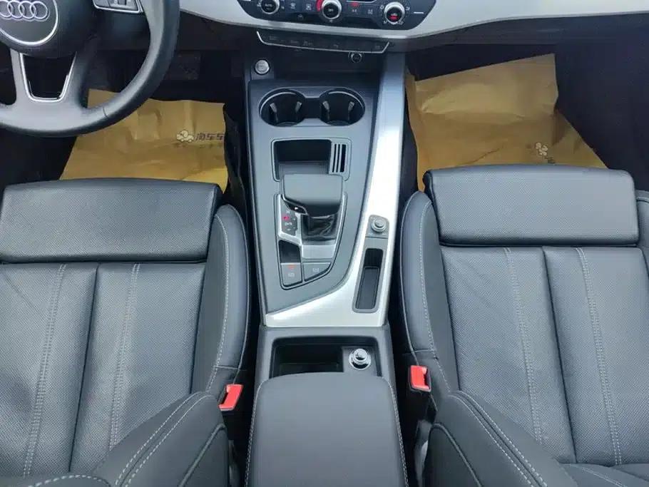 Audi A4L 2024 40 TFSI Fashion Dynamic Edition — миниатюра 16