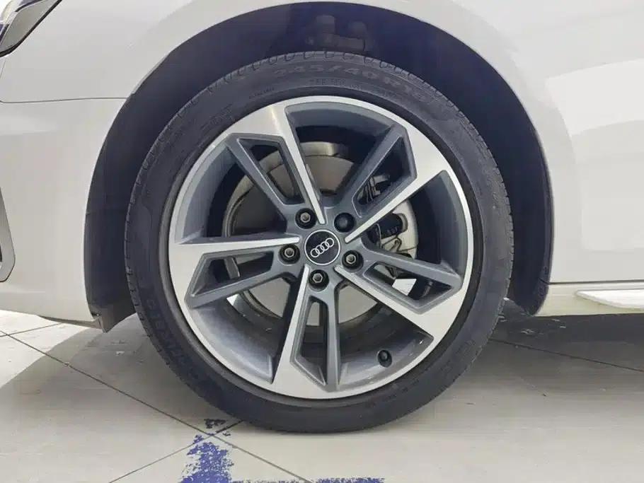 Audi A4L 2024 40 TFSI Fashion Dynamic Edition — миниатюра 6