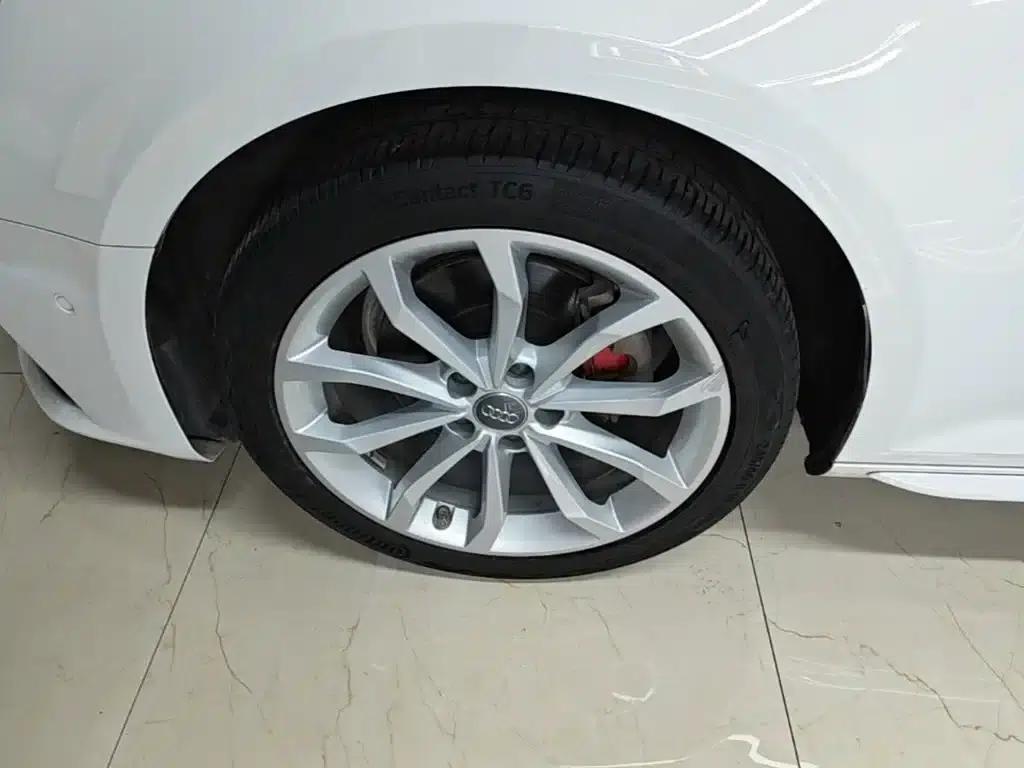 Audi A4L 2019 40 TFSI Fashion Edition (National V Emission Standard) — миниатюра 23