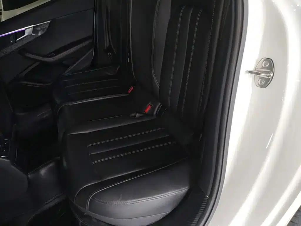 Audi A4L 2022 40 TFSI Luxury Dynamic — миниатюра 17