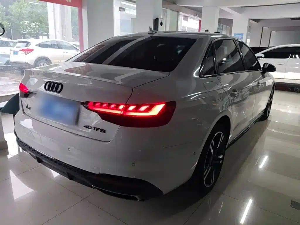 Audi A4L 2022 40 TFSI Luxury Dynamic — миниатюра 7