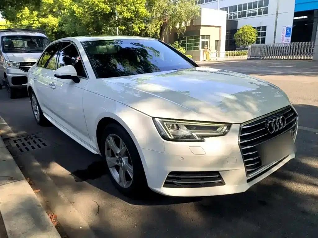 Audi A4L 2018 30th Anniversary Edition 40 TFSI Progressive — миниатюра 4