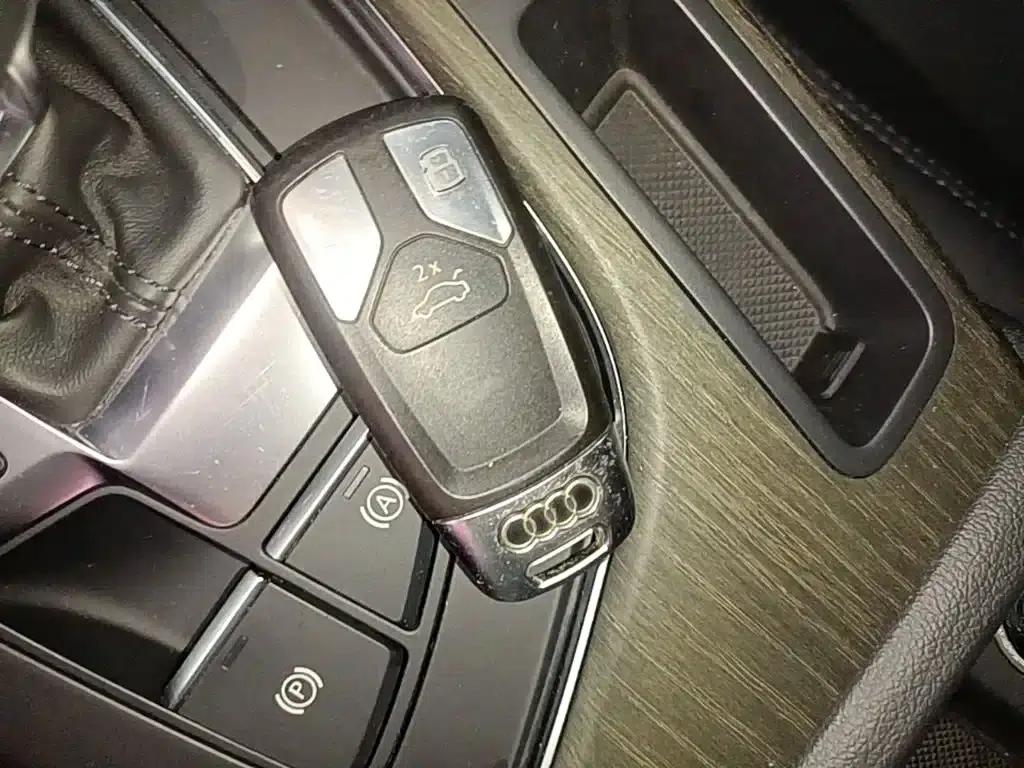 Audi A4L 2023 40 TFSI Fashion Elegance — миниатюра 9