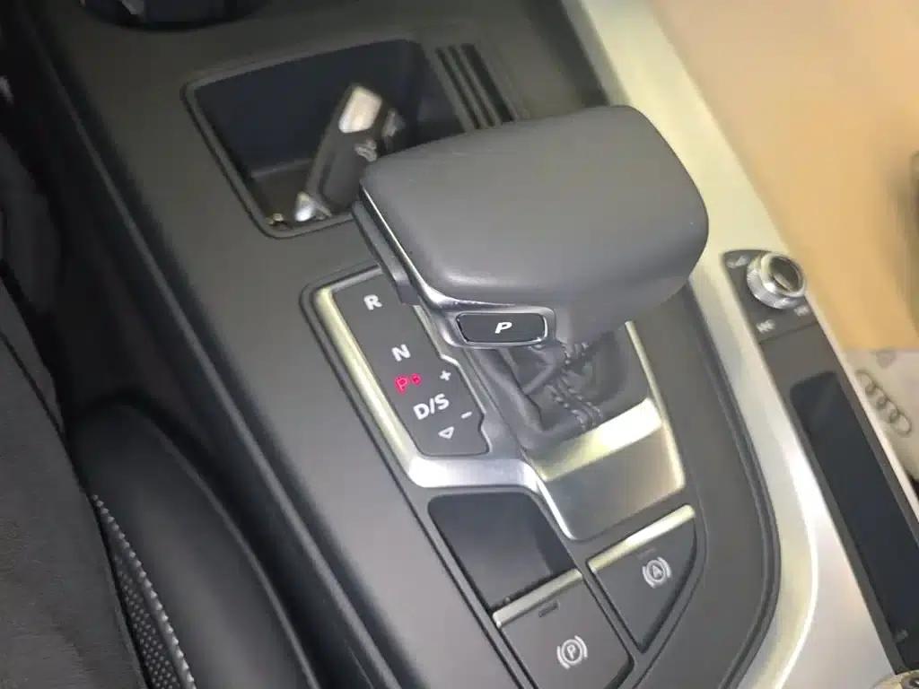 Audi A4L 2024 40 TFSI Fashion Dynamic Edition — миниатюра 14