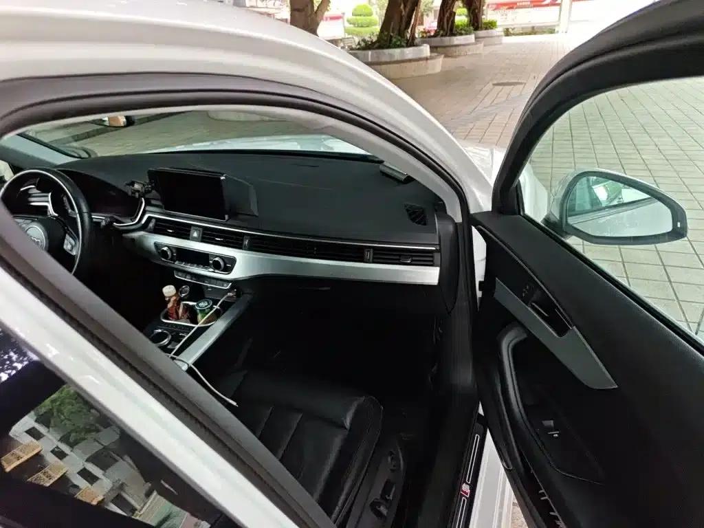 Audi A4L 2018 30th Anniversary Edition 40 TFSI Fashion Model — миниатюра 20