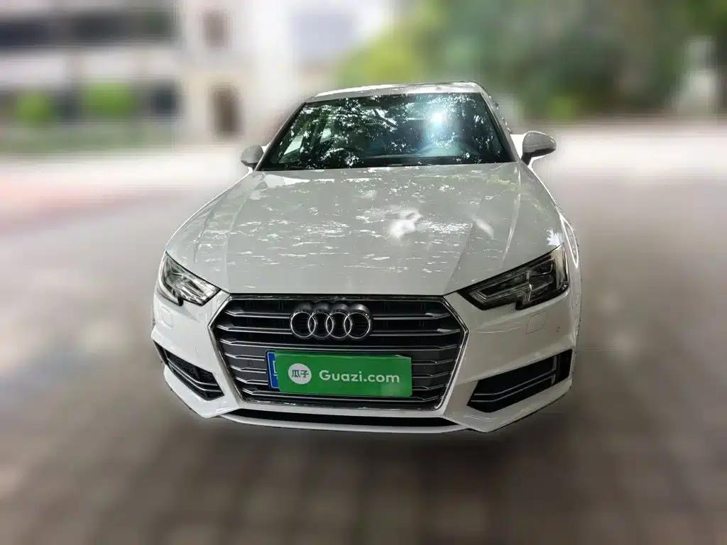 Audi A4L 2018 30th Anniversary Edition 40 TFSI Fashion Model — миниатюра 24