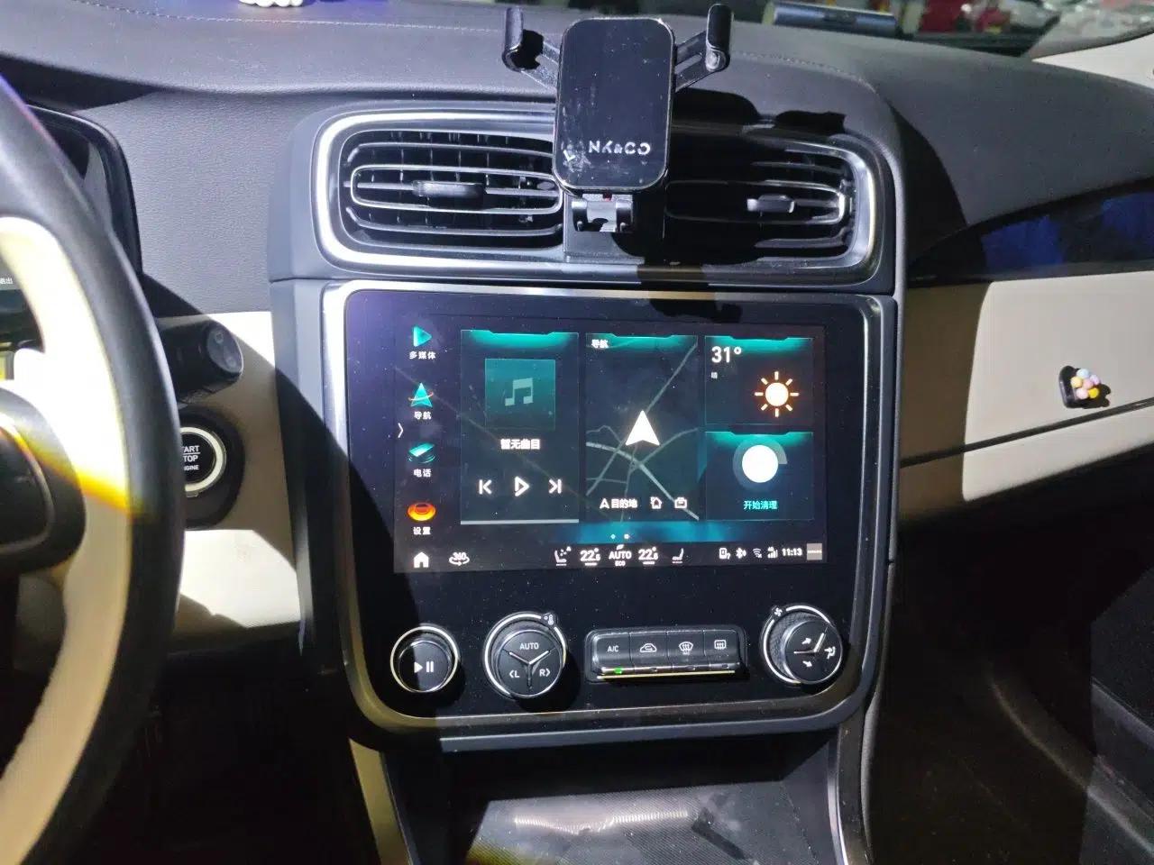 Lynk & Co 01 2019 2.0T Two-Wheel Drive Zhaopu Version China V Standard — миниатюра 13