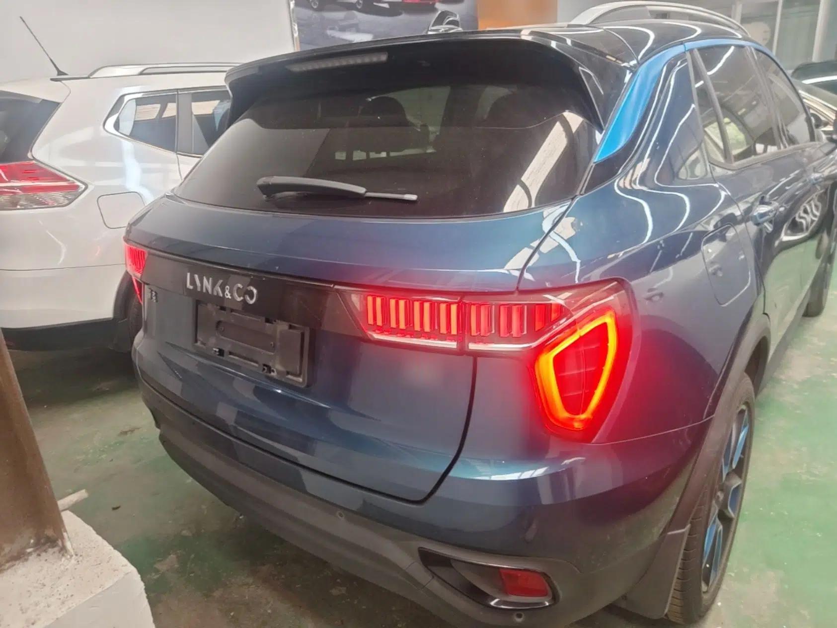 Lynk & Co 01 2017 2.0T Two-Wheel Drive Zhaopu Version — миниатюра 5
