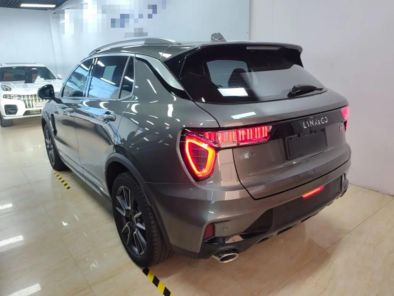 Lynk & Co 01 2021 2.0TD Two-Wheel-Drive Pro Trim — миниатюра 4