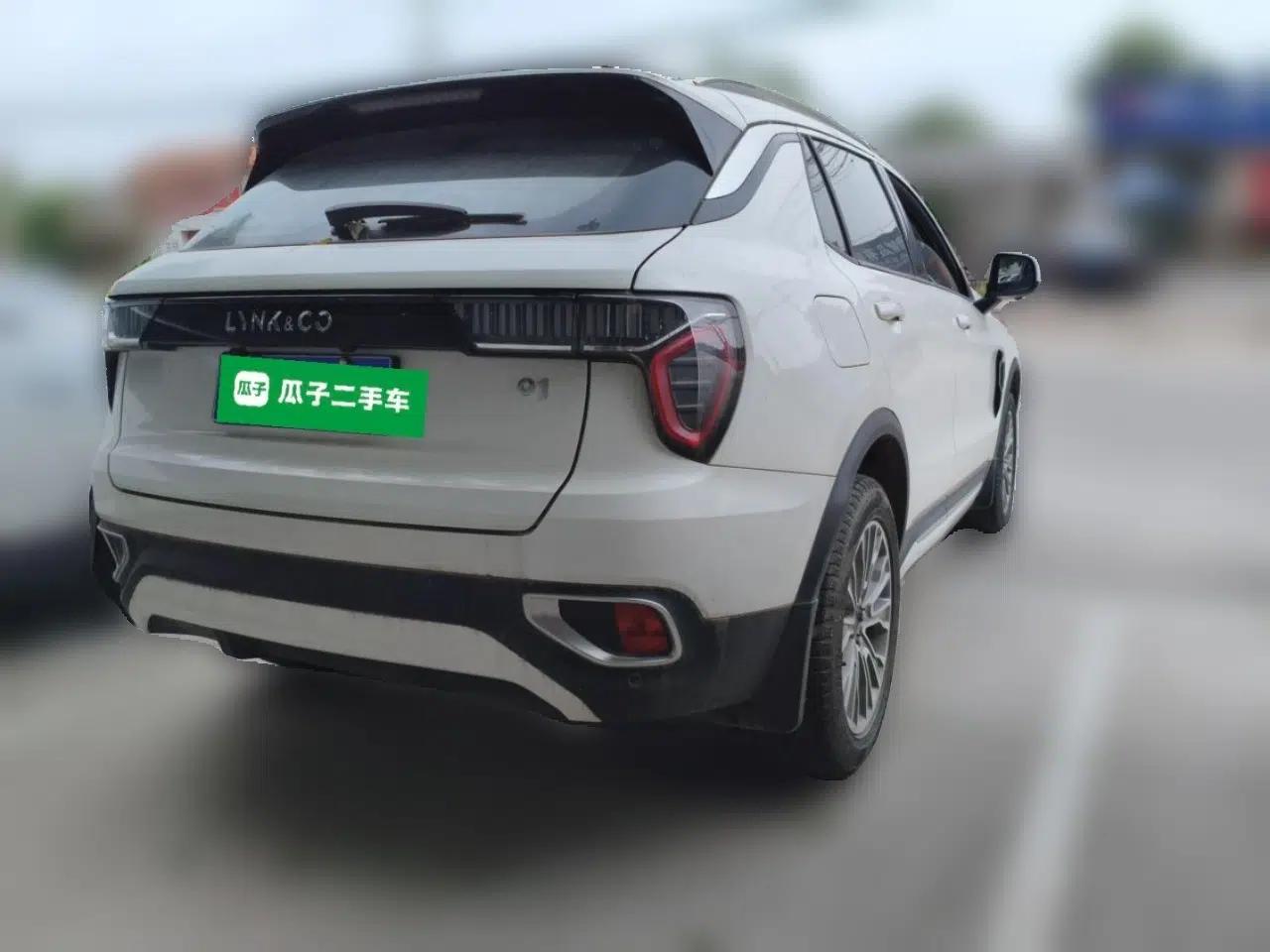 Lynk & Co 01 2019 2.0T Two-Wheel-Drive Version China VI Standard — миниатюра 6