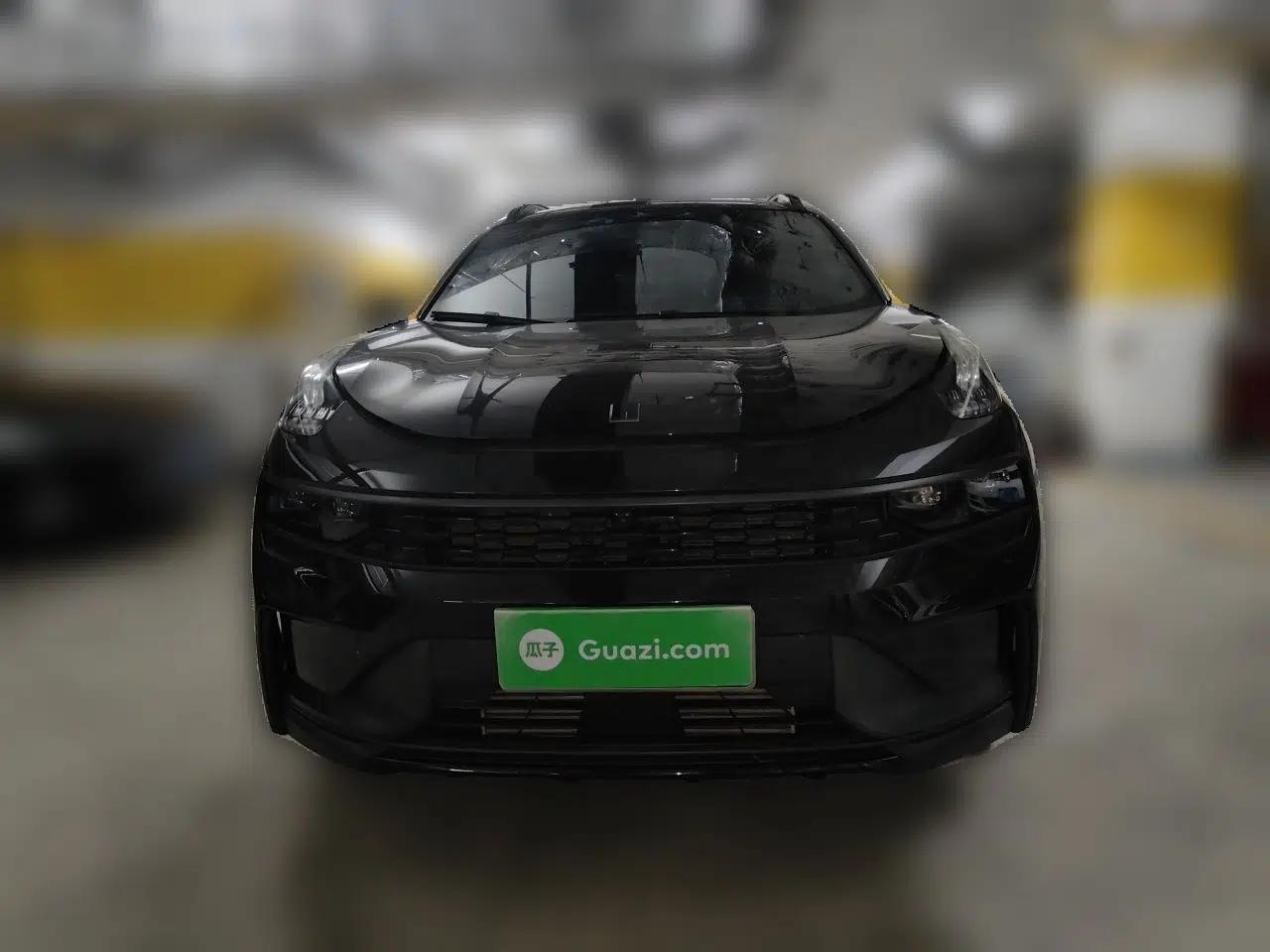 Lynk & Co 01 2021 2.0TD Four-Wheel Drive Dark Night Edition — миниатюра 2
