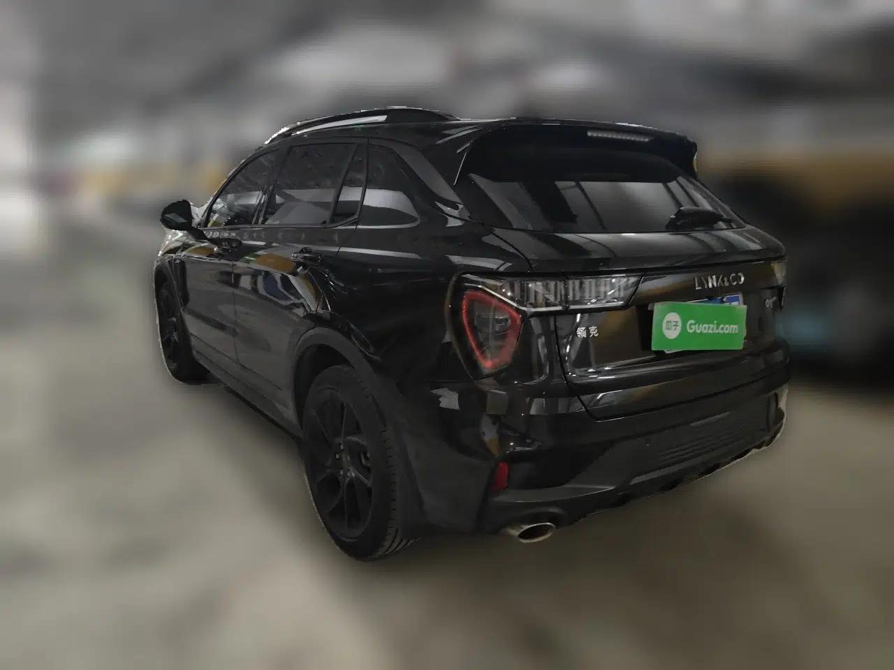 Lynk & Co 01 2021 2.0TD Four-Wheel Drive Dark Night Edition — миниатюра 4