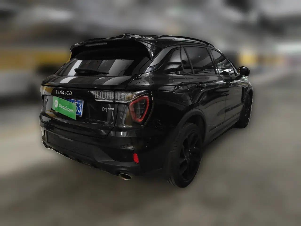 Lynk & Co 01 2021 2.0TD Four-Wheel Drive Dark Night Edition — миниатюра 6