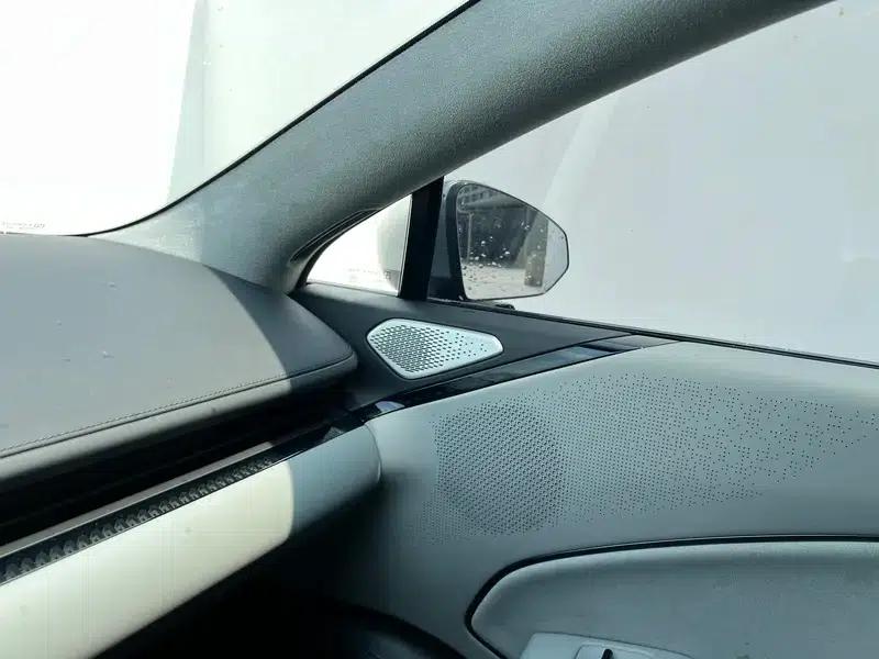 ZEEKR 007 2024 Rear-Wheel Drive Enhanced Version 75kWh — миниатюра 11