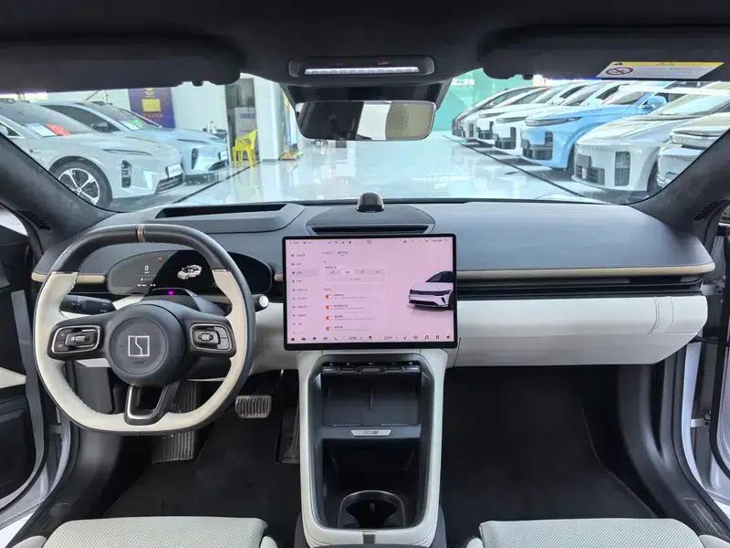 ZEEKR 007GT 2025 All-Wheel Drive Intelligent Driving Edition 75kWh — миниатюра 9
