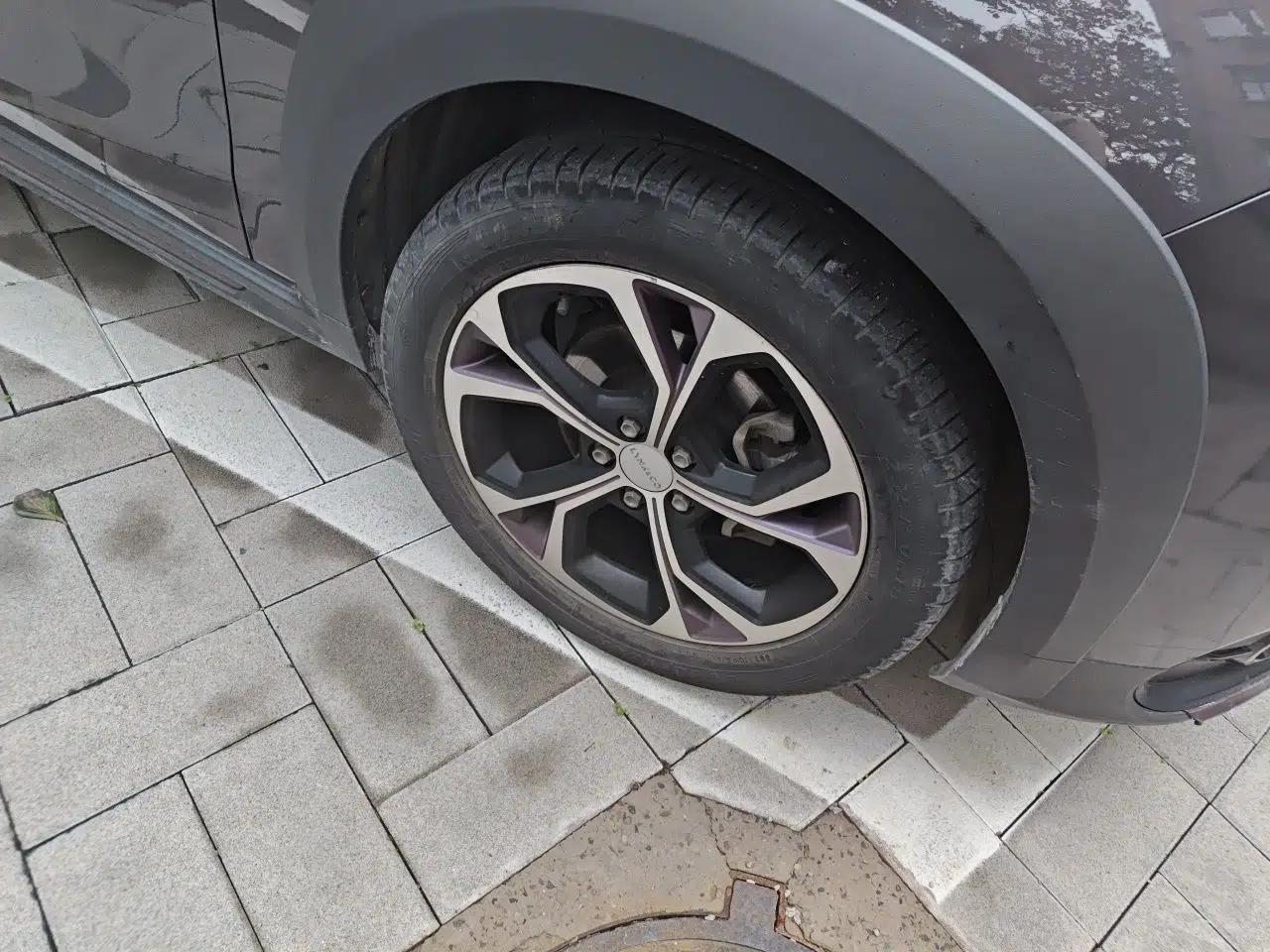 Lynk & Co 02 2019 High-Energy Edition 2.0T Automatic Two-Wheel Drive Zhaoban Model China VI Standard — миниатюра 8