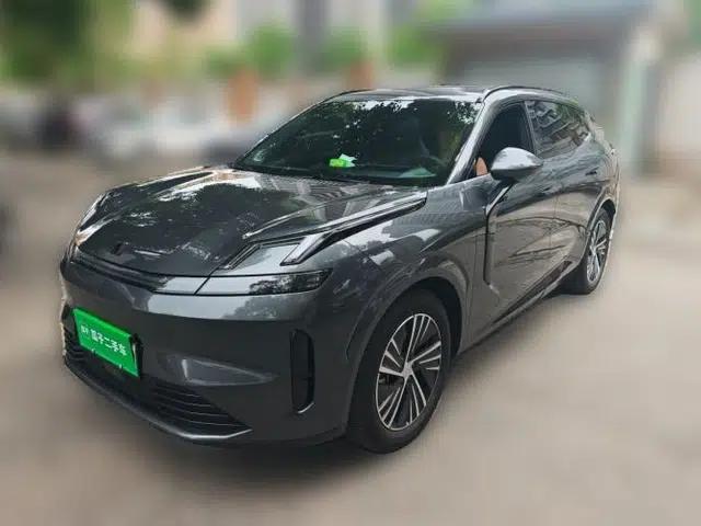 Lynk & Co 08 EM-P 2025 120km Long-Range Halo
