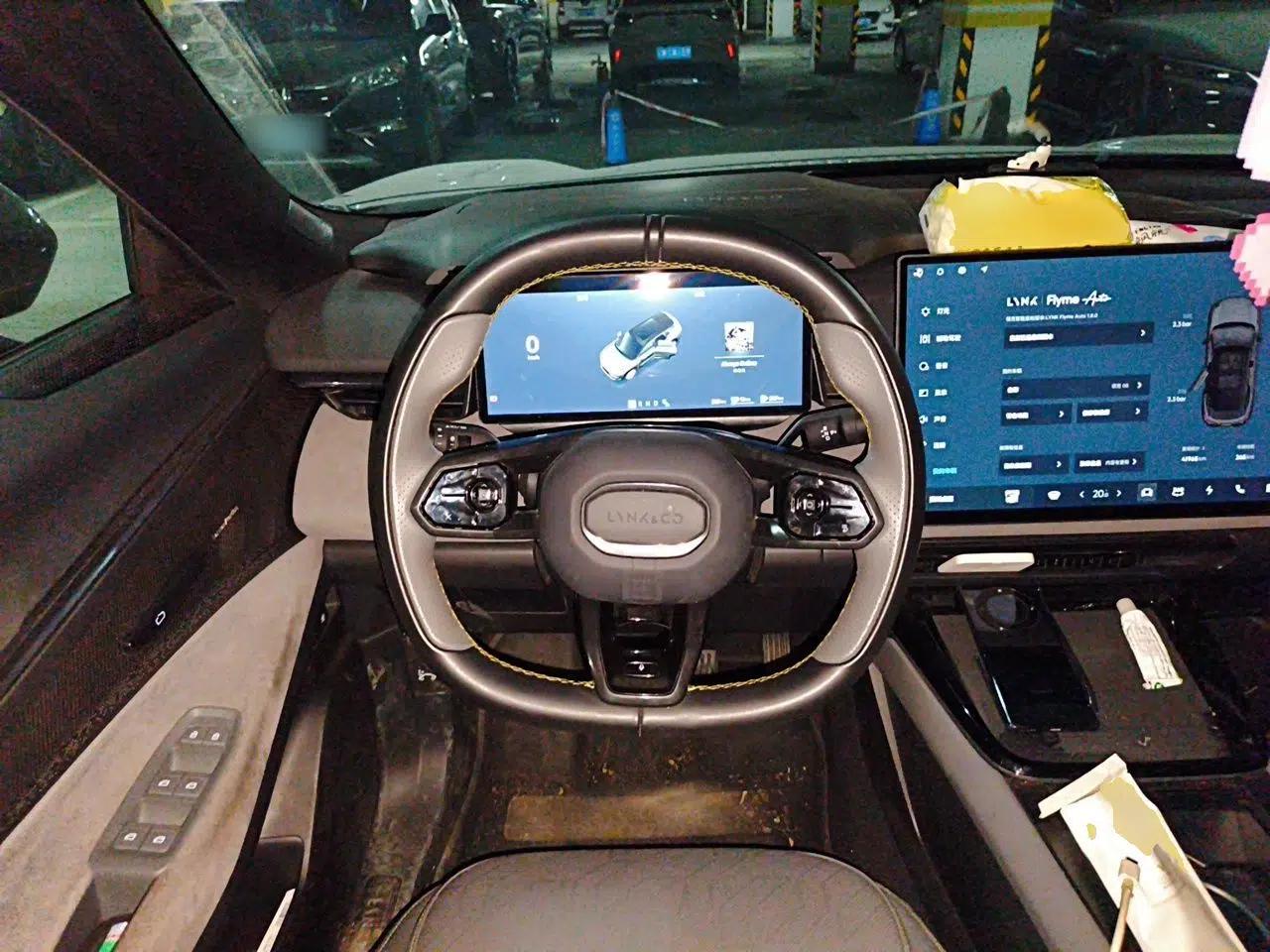 Lynk & Co 08 EM-P 2023 120km Long-Range Pro — миниатюра 10