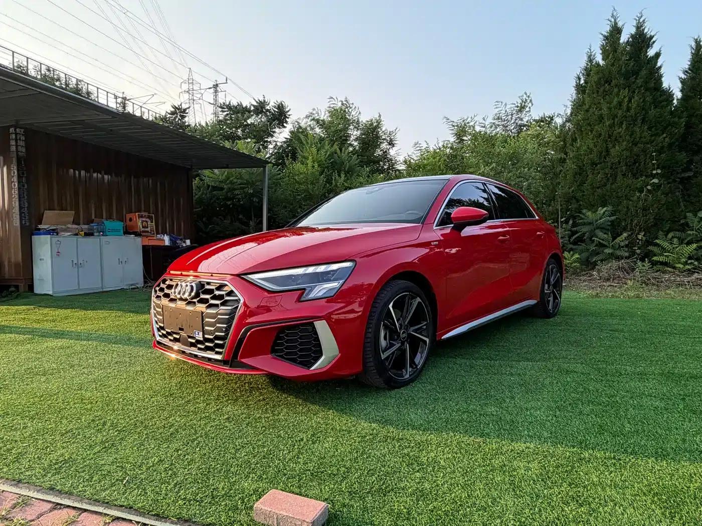 Audi A3 2022 Sportback 35 TFSI Fashion Sport — миниатюра 1