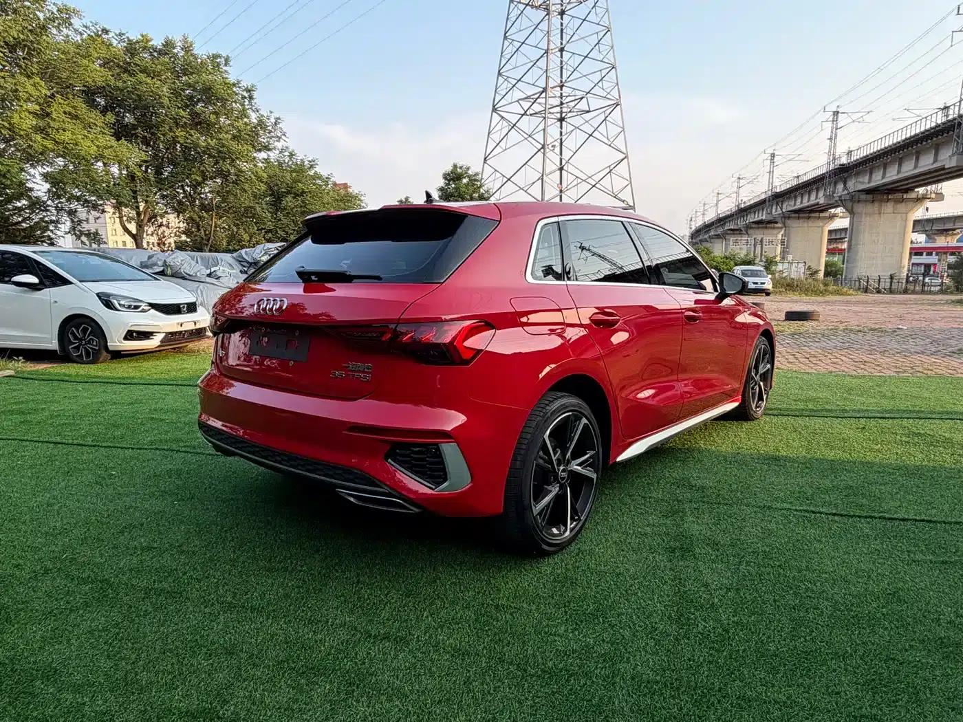 Audi A3 2022 Sportback 35 TFSI Fashion Sport — миниатюра 6