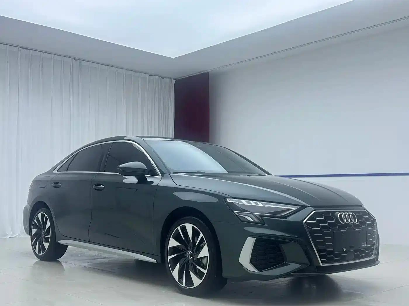 2022 Audi A3 A3L Limousine 35 TFSI Fashion Sport — миниатюра 3