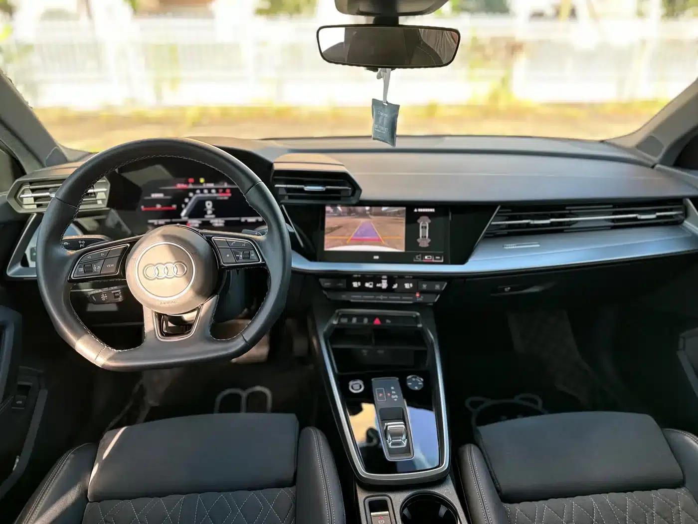 2023 Audi A3 A3L Limousine 35 TFSI Luxury Sport — миниатюра 5