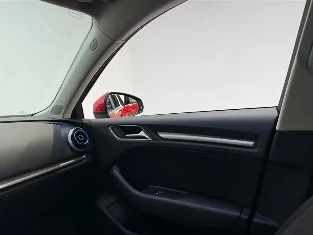 Audi A3 2016 Sportback 35 TFSI Fashion Edition — миниатюра 12