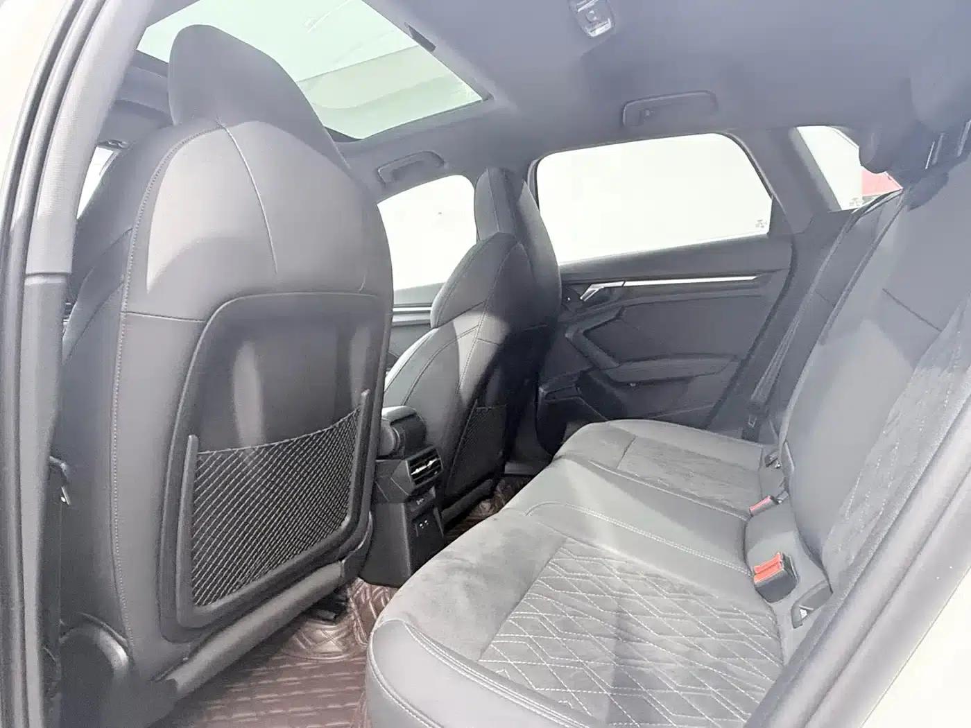 Audi A3 2023 Sportback 35 TFSI Luxury Sport — миниатюра 14