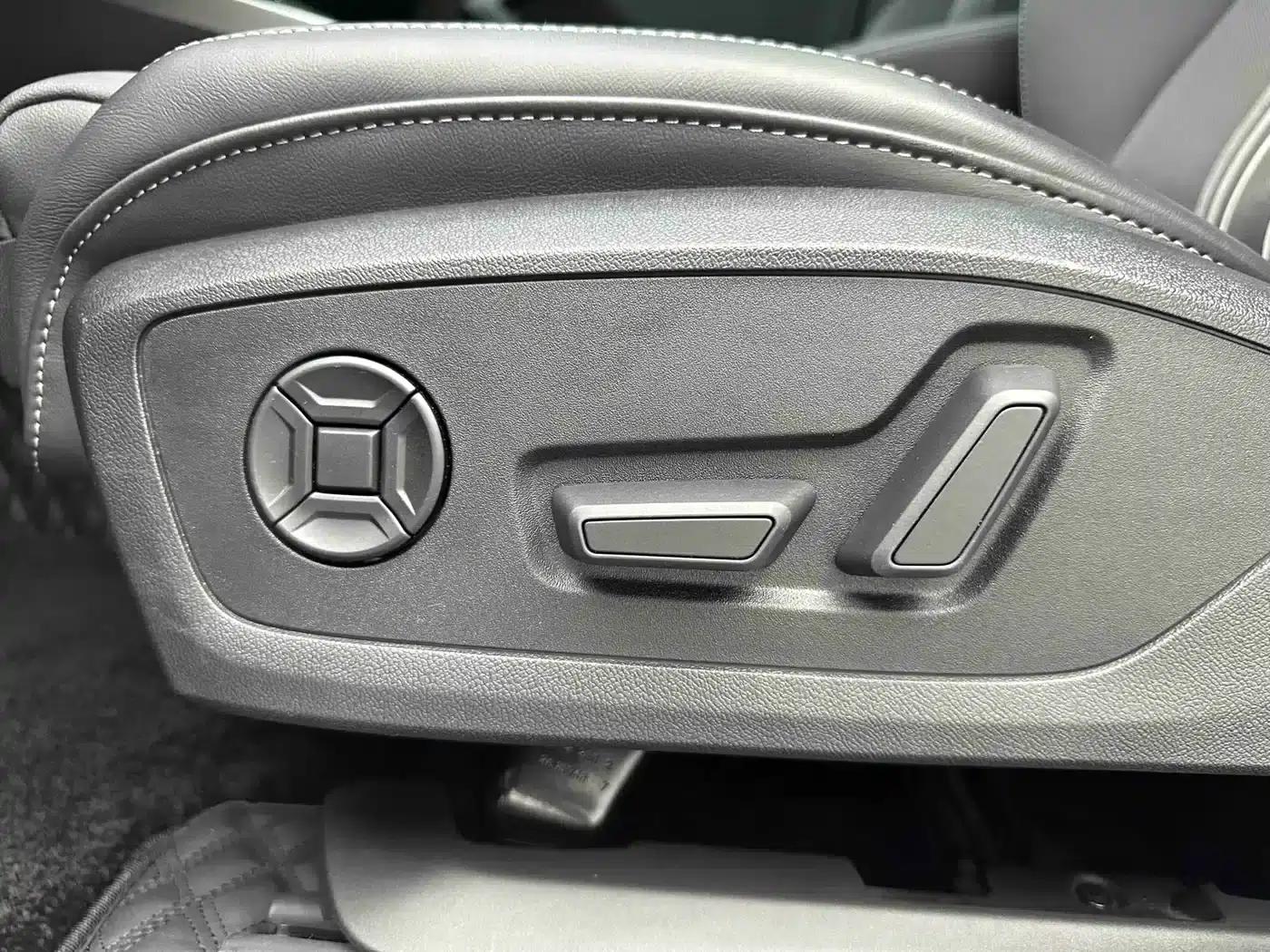 Audi A3 2023 Sportback 35 TFSI Fashion Sport — миниатюра 11