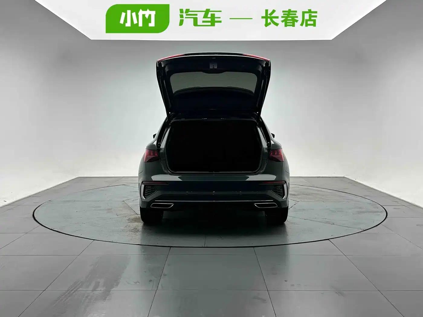 Audi A3 2023 Sportback 35 TFSI Fashion Sport — миниатюра 5