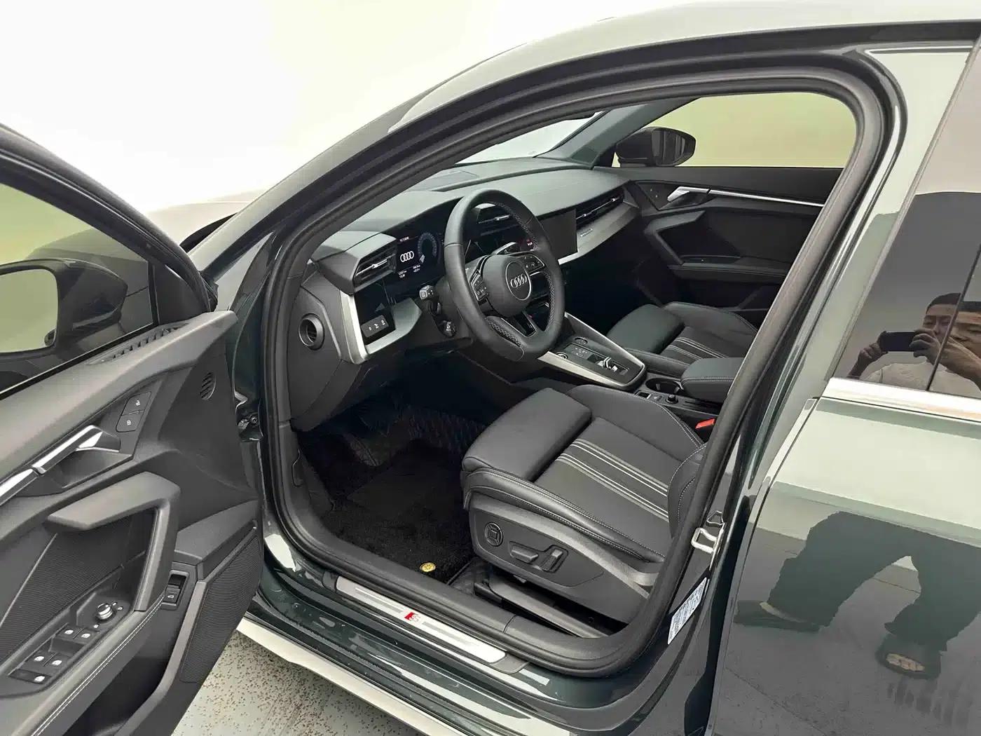 Audi A3 2023 Sportback 35 TFSI Fashion Sport — миниатюра 9