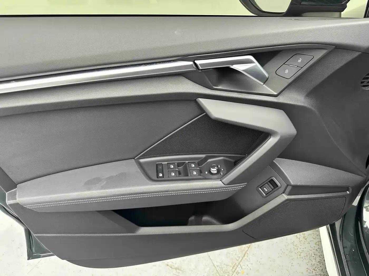 Audi A3 2023 Sportback 35 TFSI Fashion Sport — миниатюра 10