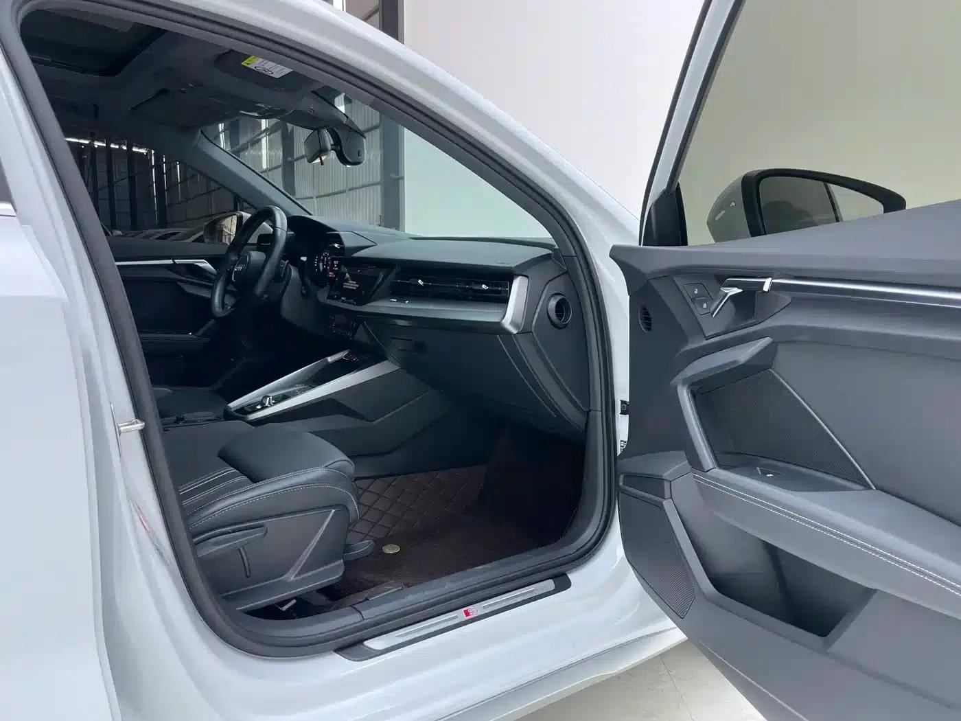 2023 Audi A3 A3L Limousine 35 TFSI Fashion Sport — миниатюра 23