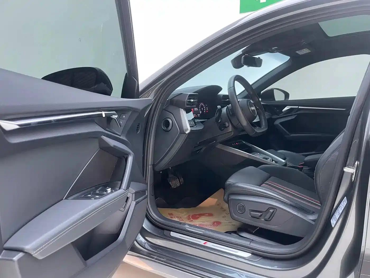 Audi A3 2023 Facelift A3L Limousine 35 TFSI Sporty Edition — миниатюра 16