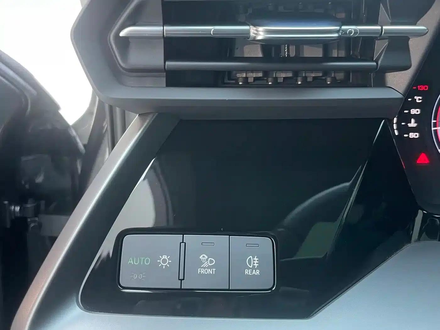 Audi A3 2023 Facelift A3L Limousine 35 TFSI Sporty Edition — миниатюра 19