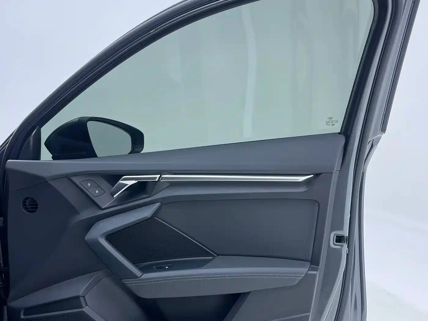 Audi A3 2023 Facelift A3L Limousine 35 TFSI Sporty Edition — миниатюра 24