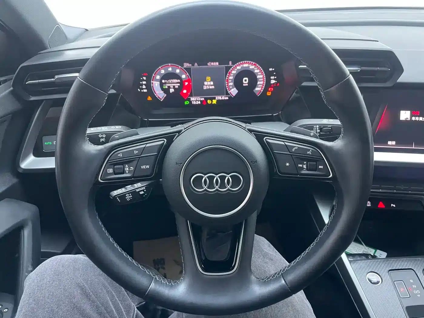Audi A3 2023 Facelift A3L Limousine 35 TFSI Sporty Edition — миниатюра 18