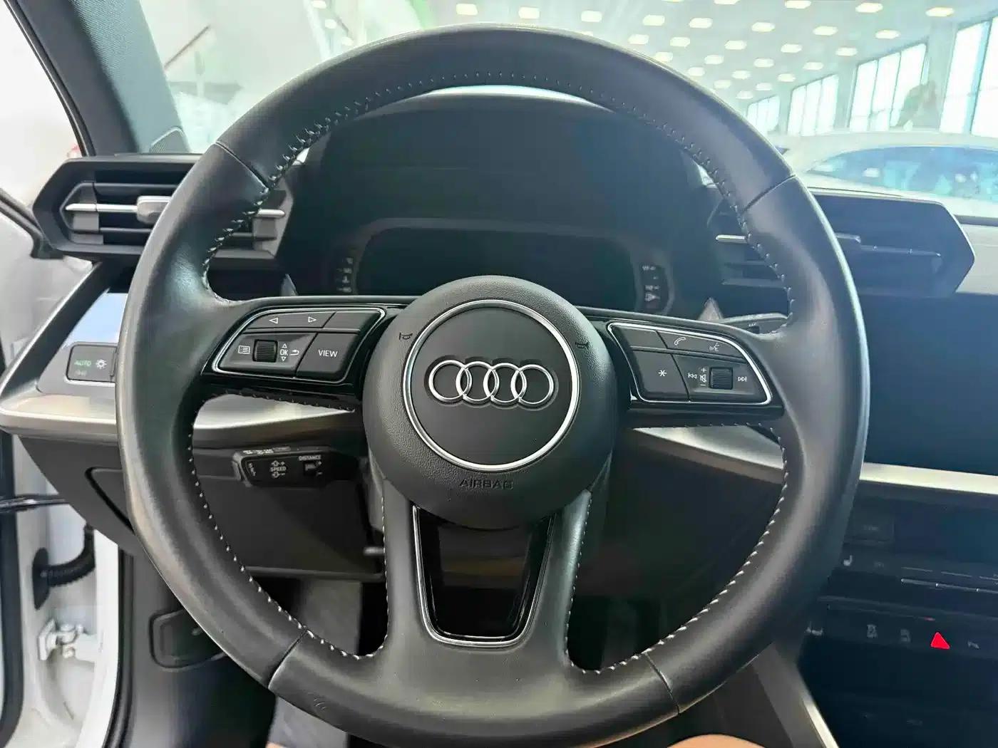Audi A3 2022 Sportback 35 TFSI Fashion Sport — миниатюра 12